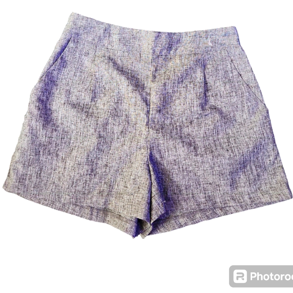 Linda Bella short